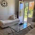 2 Bedroom Ground Floor - Meadow Views 公寓 Análipsis