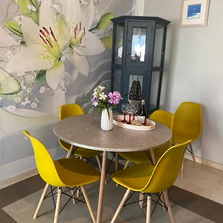 2 Bedroom Ground Floor - Meadow Views דירה Análipsis