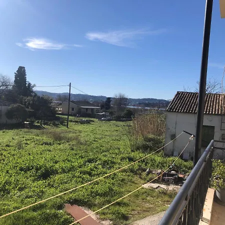 2 Bedroom Ground Floor - Meadow Views Appartamento Análipsis