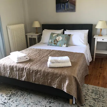 2 Bedroom Ground Floor - Meadow Views Análipsis
