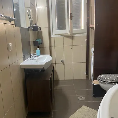 2 Bedroom Ground Floor - Meadow Views *