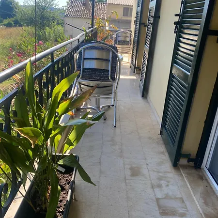 2 Bedroom Ground Floor - Meadow Views Análipsis