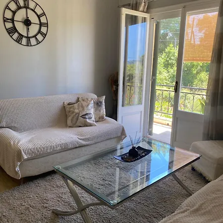 2 Bedroom Ground Floor - Meadow Views Appartamento Análipsis