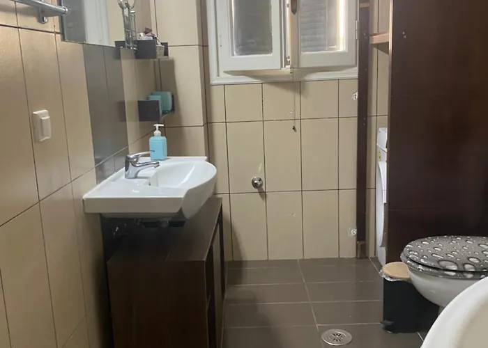 2 Bedroom Ground Floor - Meadow Views *